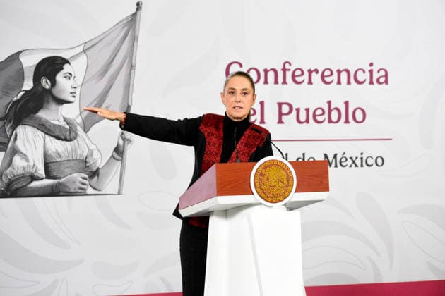 Mexico™s President Claudia Sheinbaum News Conference Mexican President Claudia Sheinbaum Pardo speaks during a news conference about comprehensive care for the victims and those injured in the Interoceanic Train derailment in the state of Oaxaca, at the National Palace. on December 30, 2025, in Mexico City, Mexico. (Photo by Luis Barron Eyepix Group) Copyright: xLuisxBarronx xEyepixxGroupx LB_30122025_174410