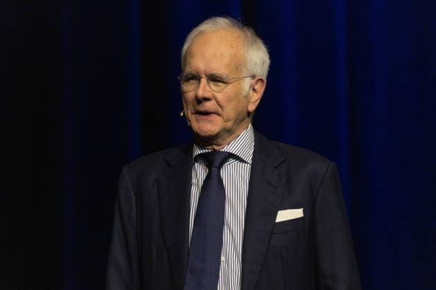 Harald Schmidt Bericht aus Bonn im Theater Bonn 30.12.2025. Harald Schmidt bei seinem Bühnenprogramm BERICHT FÜR BONN - Endgültiges zur Weltlage im Theater Bonn am 30.12.2025. Mit scharfem Humor und analytischer Distanz kommentierte der Entertainer aktuelle politische und gesellschaftliche Themen. Bonn Nordrhein-Westfalen Deutschland Copyright: xBonn.digitalx xMarcxJohnx
