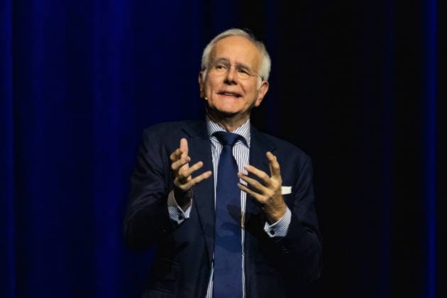 Harald Schmidt Bericht aus Bonn im Theater Bonn 30.12.2025. Harald Schmidt bei seinem Bühnenprogramm BERICHT FÜR BONN - Endgültiges zur Weltlage im Theater Bonn am 30.12.2025. Mit scharfem Humor und analytischer Distanz kommentierte der Entertainer aktuelle politische und gesellschaftliche Themen. Bonn Nordrhein-Westfalen Deutschland Copyright: xBonn.digitalx xMarcxJohnx