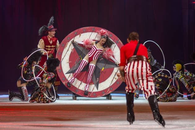 Die Show, Holiday on Ice CINEMA OF DREAMS, Premiere in Muenchen mit Gaststar Max Giesinger, 02.01.2026 Muenchen Bayern Deutschland
