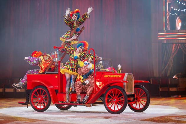 Die Show, Holiday on Ice CINEMA OF DREAMS, Premiere in Muenchen mit Gaststar Max Giesinger, 02.01.2026 Muenchen Bayern Deutschland