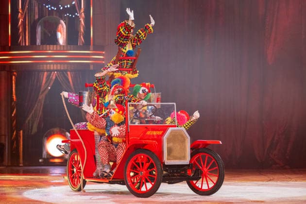 Die Show, Holiday on Ice CINEMA OF DREAMS, Premiere in Muenchen mit Gaststar Max Giesinger, 02.01.2026 Muenchen Bayern Deutschland