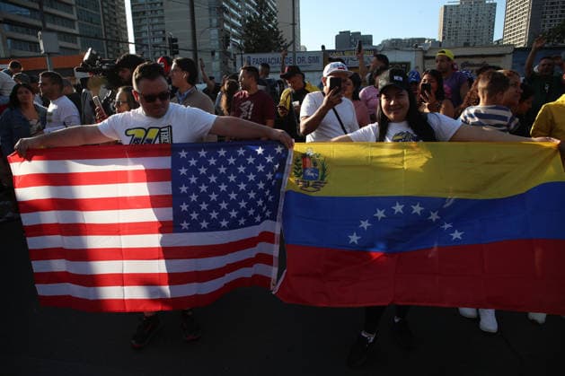 Santiago, January 03, 2026 Hundreds of Venezuelans living in Chile come out to celebrate the fall of Nicolas Maduros regime at the corner of Toro Mazote and Alameda known as Pequena Caracas in Estacion Central Diego Martin Aton Chile, Aton 1115844 jpeg  Copyright: DiegoxMartinx xAtonxChile