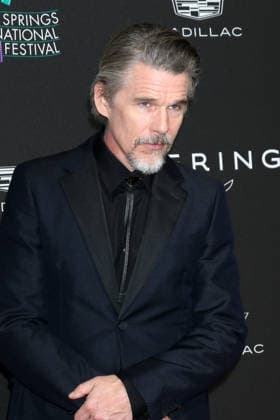 January 4, 2026, Palm Springs, Ca, USA: LOS ANGELES - JAN 3: Ethan Hawke at 37th Palm Springs International Film Festival Gala at the Convention Center on January 3, 2026 in Palm Springs, CA Palm Springs USA - ZUMAnc22 20260104_zaa_nc22_065 Copyright: xKathyxHutchinsx