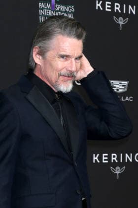 January 4, 2026, Palm Springs, Ca, USA: LOS ANGELES - JAN 3: Ethan Hawke at 37th Palm Springs International Film Festival Gala at the Convention Center on January 3, 2026 in Palm Springs, CA Palm Springs USA - ZUMAnc22 20260104_zaa_nc22_057 Copyright: xKathyxHutchinsx