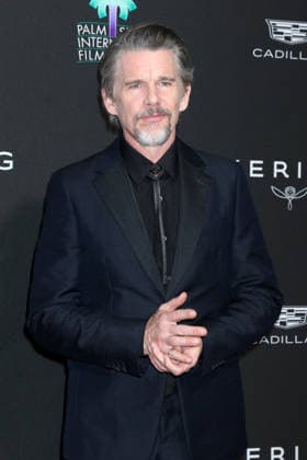 January 4, 2026, Palm Springs, Ca, USA: LOS ANGELES - JAN 3: Ethan Hawke at 37th Palm Springs International Film Festival Gala at the Convention Center on January 3, 2026 in Palm Springs, CA Palm Springs USA - ZUMAnc22 20260104_zaa_nc22_056 Copyright: xKathyxHutchinsx