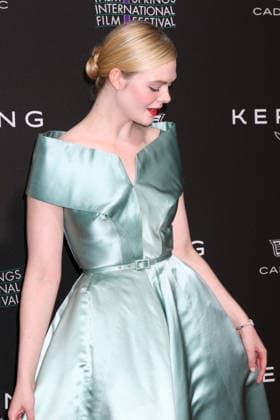 January 4, 2026, Palm Springs, Ca, USA: LOS ANGELES - JAN 3: Elle Fanning at 37th Palm Springs International Film Festival Gala at the Convention Center on January 3, 2026 in Palm Springs, CA Palm Springs USA - ZUMAnc22 20260104_zaa_nc22_079 Copyright: xKathyxHutchinsx