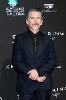 January 4, 2026, Palm Springs, Ca, USA: LOS ANGELES - JAN 3: Ethan Hawke at 37th Palm Springs International Film Festival Gala at the Convention Center on January 3, 2026 in Palm Springs, CA Palm Springs USA - ZUMAnc22 20260104_zaa_nc22_037 Copyright: xKathyxHutchinsx