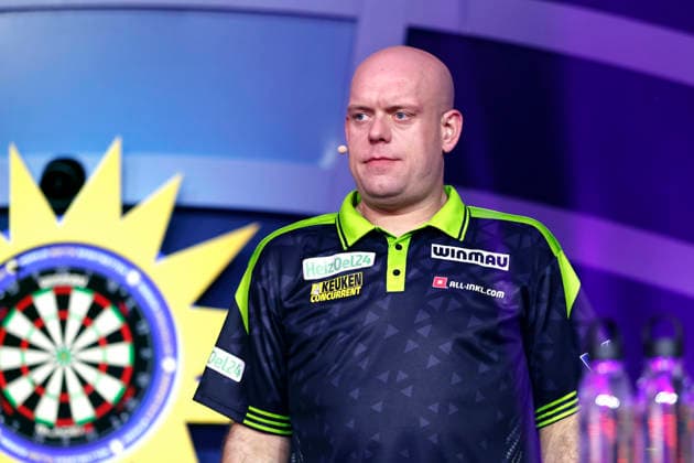 Profi-Dartspieler Michael van Gerwen (Mighty Mike) bei der Pro7 Promi-Darts-WM 2026 im Maritim Hotel Bonn. Bonn, 04.01.2026 NRW Deutschland Copyright: xChristophxHardtx