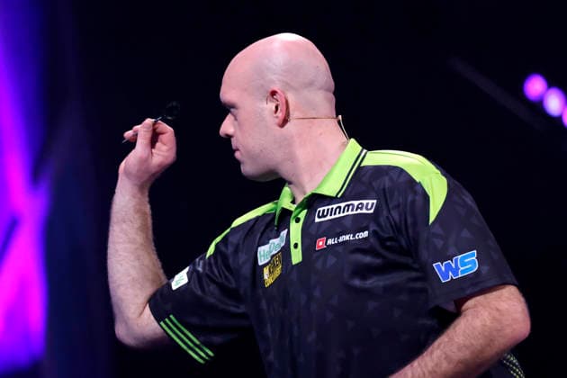 Profi-Dartspieler Michael van Gerwen (Mighty Mike) bei der Pro7 Promi-Darts-WM 2026 im Maritim Hotel Bonn. Bonn, 04.01.2026 NRW Deutschland Copyright: xChristophxHardtx