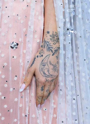January 4, 2026, Los Angeles, California, USA: ARIANA GRANDE on the red carpet of the 31st Critics Choice Awards on Sunday at the Barker Hanger in Santa Monica. Los Angeles USA - ZUMAp124 20260104_zaa_p124_024 Copyright: xJavierxRojasx