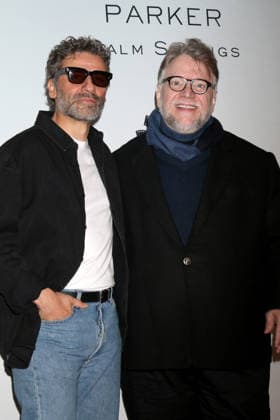 January 4, 2026, Palm Springs, Ca, USA: PALM SPRINGS - JAN 4: Oscar Isaac, Guillermo Del Toro at PSIFF Creative Impact Awards and 10 Directors to Watch Brunch at the Parker Palm Springs on January 4, 2026 in Palm Springs, CA Palm Springs USA - ZUMAnc22 20260104_zaa_nc22_314 Copyright: xKathyxHutchinsx