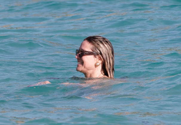 Heidi Klum And Tom Kaulitz Beachside - St Barths Heidi Klum and Tom Kaulitz seen enjoying the sun in Saint Barthelemy, France on January 4, 2026. Photo by ABACAPRESS.COM Saint Barthelemy France  Copyright: xABACAx