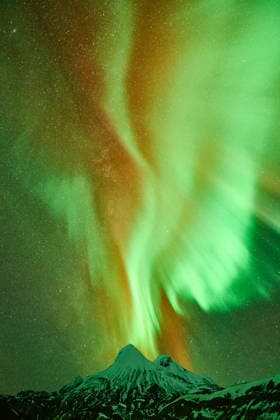 Creative Highlights World Auroras Dancing over Kerlingarfjoll on Starry Night Reykjavík, Reykjavíkurborg, Iceland CR_GASU260104-1929990-01