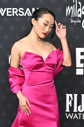 Ji-young Yoo bei der Verleihung der 31. Critics Choice Awards 2026 im Barker Hangar. Santa Monica, 04.01.2026