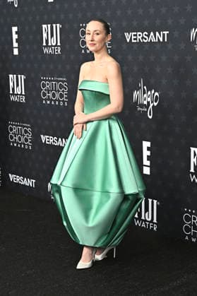 Erin Doherty bei der Verleihung der 31. Critics Choice Awards 2026 im Barker Hangar. Santa Monica, 04.01.2026