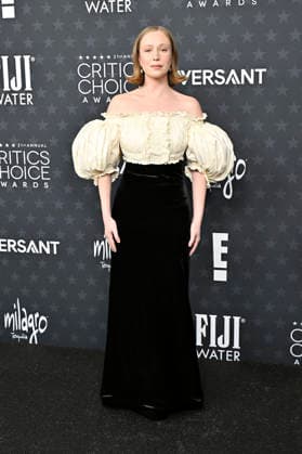 Hannah Einbinder bei der Verleihung der 31. Critics Choice Awards 2026 im Barker Hangar. Santa Monica, 04.01.2026