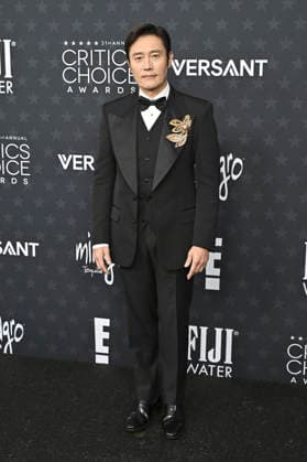 Lee Byung-hun bei der Verleihung der 31. Critics Choice Awards 2026 im Barker Hangar. Santa Monica, 04.01.2026