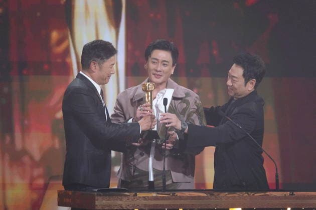 MACAO, CHINA - JANUARY 04: Actor Bosco Wong Chung-chak wins the Best Actor award at the TVB Anniversary Awards 2025 on January 4, 2026 in Macao, China.  Copyright: xVCGx 111613292507