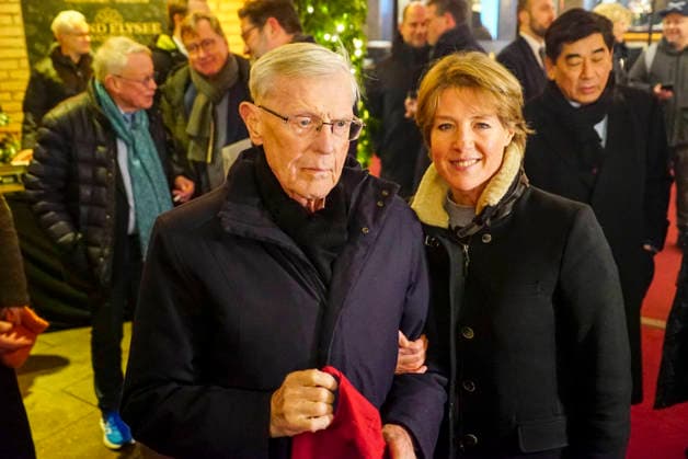 cntv: Eugen Block Vater mit seiner tochter Christina Block der Gruender der Steakhauskette Block House beim Neujahrsempfangs Punsch unterm Dach 2026 im Hotel Grand Elysee Hamburg Deutschland
