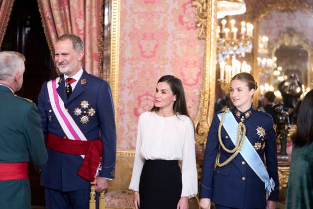 Spanish Royals Celebrate New Year s Military Parade 2026 King Felipe VI of Spain, Queen Letizia of Spain, Crown Princess Leonor attends New Year s Military Parade 2026 at Royal Palace on January 6, 2026 in Madrid, Spain Photo by IMAGO MPG Madrid Royal Palace Madrid Spain  Copyright: xMPGx