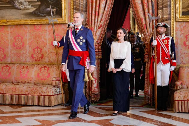 Spanish Royals attend the Pascua Militar ceremony in Madrid - 06 Jan 2025 King Felipe VI of Spain and Queen Letizia of Spain attend the Pascua Militar ceremony at the Royal Palace. Madrid Spain Copyright: xAtilanoxGarciax xSOPAxImagesx photos01634