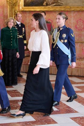 January 6, 2026, Madrid, Spain: Queen Letizia of Spain and Crown Princess Leonor of Spain attend the Pascua Militar ceremony at the Royal Palace. Madrid Spain - ZUMAs197 20260106_aaa_s197_170 Copyright: xAtilanoxGarciax