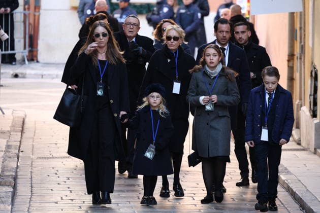 Brigitte Bardot Funeral - Saint-Tropez Relatives and family members arriving at Notre-Dame de l Assomption church, for the funeral ceremony for late French actress Brigitte Bardot, in Saint-Tropez, southeastern France, on January 7, 2026. French film sensation Brigitte Bardot, a symbol of sexual liberation in the 1950s and 1960s who reinvented herself as an animal rights defender and embraced far-right views, died on Decmber 28, 2025 aged 91. Photo by Raphael Lafargue ABACAPRESS.COM Saint-Tropez France  Copyright: xLafarguexRaphael ABACAx