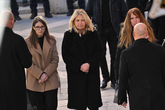 Brigitte Bardot Funeral - Saint-Tropez Aurore Bergé arriving at Notre-Dame de l Assomption church, for the funeral ceremony for late French actress Brigitte Bardot, in Saint-Tropez, southeastern France, on January 7, 2026. French film sensation Brigitte Bardot, a symbol of sexual liberation in the 1950s and 1960s who reinvented herself as an animal rights defender and embraced far-right views, died on Decmber 28, 2025 aged 91. Photo by Julien Reynaud APS-Medias ABACAPRESS.COM Saint-Tropez France  Copyright: xReynaudxJulien APS-Medias ABACAx