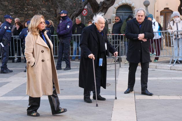 Fiona Gelin Arrivals at Brigitte Bardots funeral in the Notre Dame de lAssomption parish church in Saint Tropez, France, January 7, 2026 Brigitte Bardot, an emblematic figure of French cinema and an international icon, died on December 28, 2025 at the age of 91 at her legendary La Madrague estate in Saint Tropez, France, she had contributed to making Saint Tropez a world-famous place The actress will be buried on January 7, 2026 in the Saint Tropez marine cemetery, alongside her father Louis Bardot 1896 1975 and her mother Anne Marie Mucel 1912 1978 A religious ceremony will be held beforehand in the Saint Tropez church, where relatives, Jacovides Moreau Bestimage Arrivals at the funeral of Brigitte Bardot at the Parish Church of Our Lady Copyright: xJACOVIDES-MOREAUx xBESTIMAGExJACOVIDES-MOREAUx xBESTIMAGEx