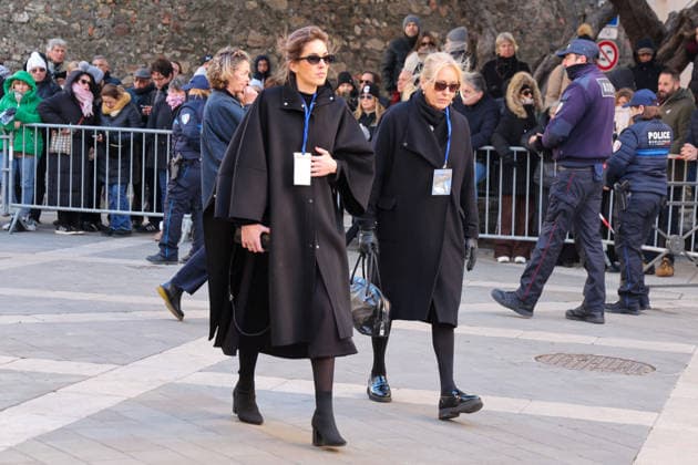 guest Arrivals at Brigitte Bardots funeral at the Notre Dame de lAssomption parish church in Saint Tropez, France, on January 7, 2026 Brigitte Bardot, an emblematic figure of French cinema and an international icon, died on December 28, 2025 at the age of 91 at her legendary estate of La Madrague, in Saint Tropez France Revealed to the world through her role in Et DieuÖ créa la femme , she had contributed to making Saint Tropez a world-famous place The actress will be buried on January 7, 2026 in the Saint Tropez marine cemetery, alongside her father Louis Bardot 1896 1975 and her mother Anne Marie Mucel 1912 1978 A religious ceremony will be held beforehand in the Saint Tropez church, where relatives, Jacovides Moreau Bestimage Arrivals a Copyright: xJACOVIDES-MOREAUx xBESTIMAGExJACOVIDES-MOREAUx xBESTIMAGEx