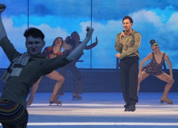 07.01.2026 xmgoodx Frankfurt am Main, Festhalle Eisshow Holiday on Ice Cinema of Dreams Frankfurt-Premiere mit Gaststar Max Giesinger