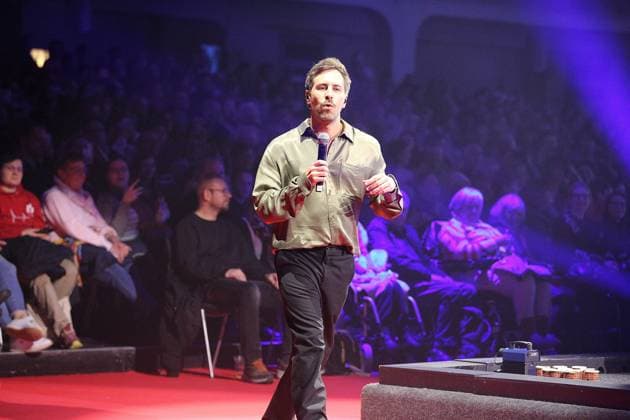 07.01.2026 xmgoodx Frankfurt am Main, Festhalle Eisshow Holiday on Ice Cinema of Dreams Frankfurt-Premiere mit Gaststar Max Giesinger