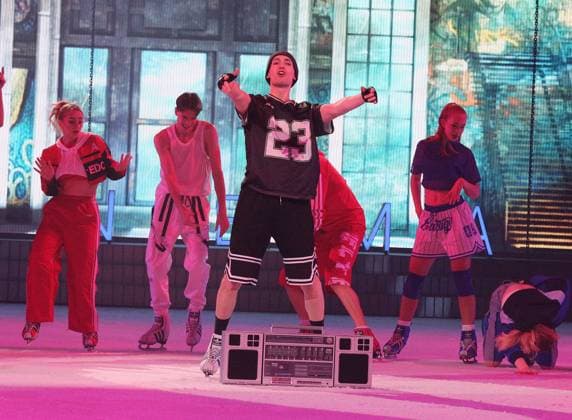 07.01.2026 xmgoodx Frankfurt am Main, Festhalle Eisshow Holiday on Ice Cinema of Dreams grandiose Show mit spektakulären Stunts, Akrobatik & Weltklasse-Eiskunstlauf.