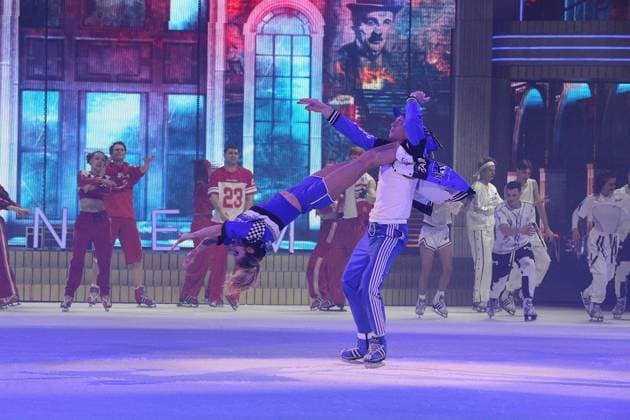 07.01.2026 xmgoodx Frankfurt am Main, Festhalle Eisshow Holiday on Ice Cinema of Dreams grandiose Show mit spektakulären Stunts, Akrobatik & Weltklasse-Eiskunstlauf.