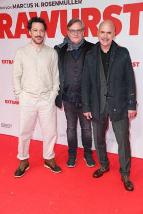 Fahri Yardim, Hape Kerkeling, Christoph Maria Herbst bei der Weltpremiere des Kinofilms EXTRAWURST im Lichtburg Kino in Essen am 07.01.2026