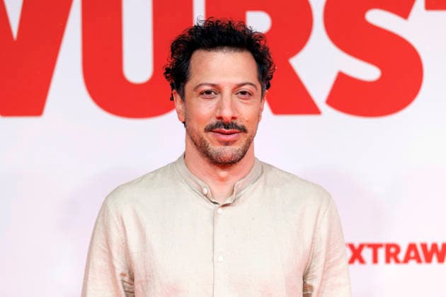 Schauspieler Fahri Yardim bei der Weltpremiere des Films Extrawurst im Lichtburg Kino in Essen. Essen, 07.01.2026 NRW Deutschland Copyright: xChristophxHardtx