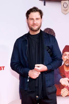 Fernsehmoderator Maurice Gajda bei der Weltpremiere des Films Extrawurst im Lichtburg Kino in Essen. Essen, 07.01.2026 NRW Deutschland Copyright: xChristophxHardtx