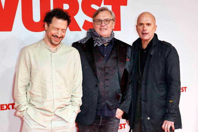 Fahri Yardim, Hape Kerkeling und Christoph Maria Herbst bei der Weltpremiere des Kinofilms Extrawurst in der Lichtburg. Essen, 07.01.2026