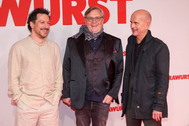 Weltpremiere von Extrawurst in Essen Essen, 07.01.2026 Fahri YardÄ±m, Hape Kerkeling and Christoph Maria Herbst bei der Weltpremiere von Extrawurst In der Lichtburg in Essen NRW Deutschland Copyright: xMatthiasxGränzdörferx