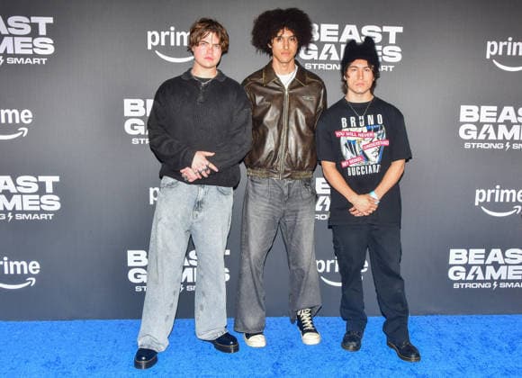 US: Stars take to red carpet in Los Angeles for Beast Games season 2 Im the picture in the center of the group Kaide Ward at the righ Aiden Santana. MrBeast is bringing back the heat with his popular competition series. The first three episodes of Beast Games Season 2 premiere on Wednesday, Jan. 7 on Prime Video. The inaugural season of the series, hosted by popular YouTuber James Jimmy Donaldson, better known as MrBeast, debuted in December 2024. In Season 2, 200 eager competitors play to win $5 million. The show is similar in many ways to the popular Netflix series Squid Game, though contestants don t fight to the death. They just go home when eliminated. Fans of challenge-based reality series won t want to miss a Survivor crossov Copyright: AlbertoxSibaja