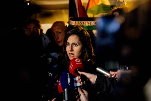Atmosphere prior to the basketball match between Real Madrid and Maccabi Tel Aviv The secretary general of Podemos, Ione Belarra, attends the media during a rally before the basketball match between Real Madrid and Maccabi Tel Aviv, at the Movistar Arena, on January 8, 2026, in Madrid Spain A rally has been called prior to the match with the slogan Por genocida, fuera Israel del baloncesto 08 JANUARY 2026 Madrid Madrid Madrid Spain  Copyright: xRicardoxRubiox 7204944