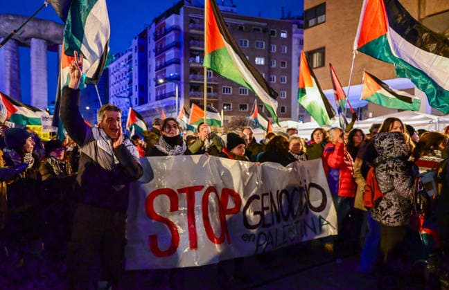 January 8, 2026, Madrid, Madrid, SPAIN: Public demonstration opposing the basketball game between Maccabi Tel-Aviv and Real Madrid. Protesters denounce the normalization of the conflict and reject the hosting of sporting events linked to the State of Israel. The protest took place at Plaza Salvador DaloÂ­, with slogans such as Ã¢â‚¬oeYou donÃ¢â‚¬â ¢t play with genocide. Madrid SPAIN - ZUMAz108 20260108_znp_z108_117 Copyright: xRichardxZubelzux