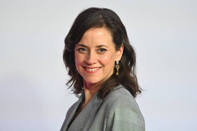 Anja KNAUER (Schauspielerin), Einzelbild,angeschnittenes Einzelmotiv,Portrait,Portraet. Premiere EXTRAWURST am 08.01.2026 im Mathaeser Kino in Muenchen.