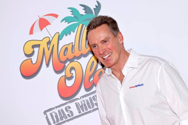 Moderator Jürgen Milski bei der Premiere des Mallorca-Musicals Malle Ole - das Musical, das ballert! im Theater am Marientor. Duisburg, 08.01.2026 NRW Deutschland Copyright: xChristophxHardtx
