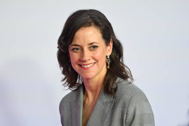 Anja KNAUER (Schauspielerin), Einzelbild,angeschnittenes Einzelmotiv,Portraet,Portrait,Porträt. Premiere EXTRAWURST am 08.01.2026 im Mathaeser Kino in Muenchen.