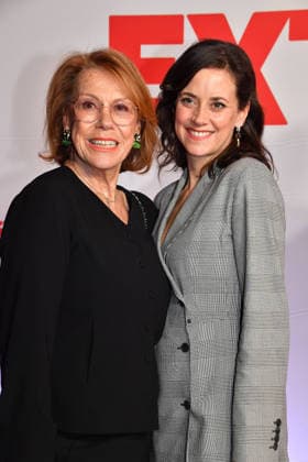 Gaby Dohm und Anja Knauer bei der Extrawurst Filmpremiere im Mathaeser Filmpalast in Muenchen am 8.01.2026 in Muenchen Extrawurst Filmpremiere in Muenchen
