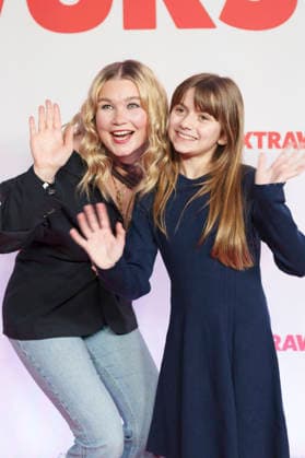 Malene Becker und Rona Regiepi bei der Premiere des Kinofilms Extrawurst im Mathäser Filmpalast. München, 08.01.2026