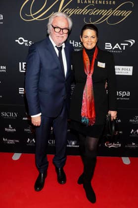 abb: Klaus Schuemann mit Frau Britta Schuemann Gatgeber des 31.Blankeneser Neujahrsempfang im Hotel Suellberg am 08.01.2026 in Hamburg Hamburg Deutschland
