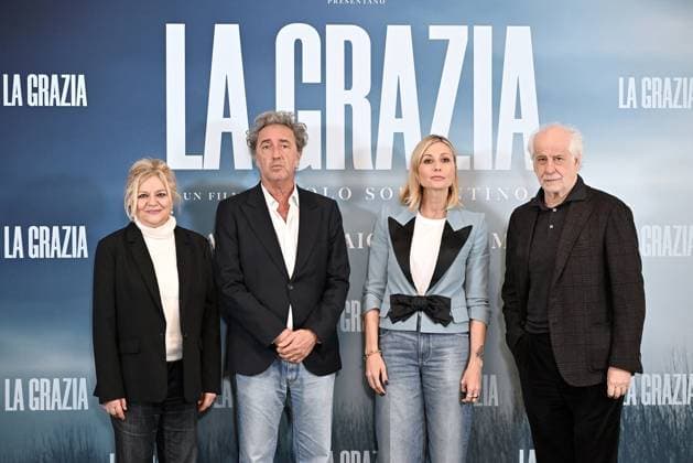 January 9, 2026, Rome, Rome, Italy: Presentation of the film La Grazia. Pictured: director Paolo Sorrentino and the cast, including Milvia Marigliano, Anna Ferzetti, and Toni Servillo. . Rome, Italy 09 January 2026 Rome Italy  - ZUMAa289 20260109_zia_a289_076 Copyright: xMariaxLauraxAntonellix